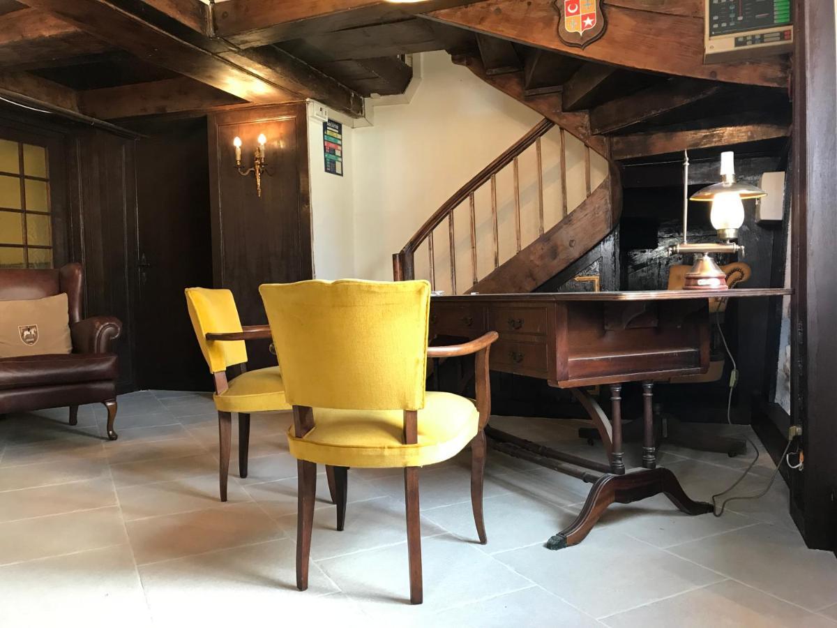 Hotel D'Artiste Pierrefontaine-les-Varans ภายนอก รูปภาพ